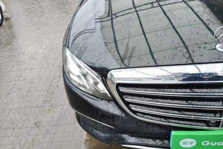 Used Mercedes-Benz E-Class 2019 E 300 L Luxury Model Right Front Headlight