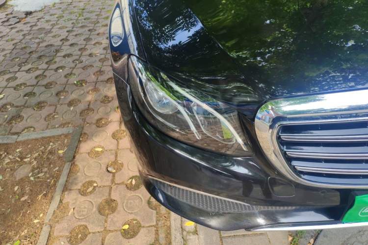 Used Mercedes-Benz E-Class 2019 Restyled E 300 L Luxury Edition Right Front Headlight