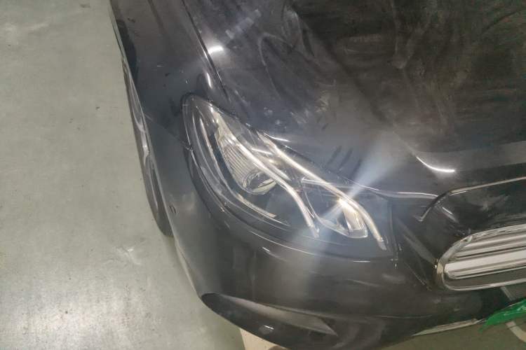 Used Mercedes-Benz E-Class 2019 Restyled E 300 L Sporty and Stylish Edition Right Front Headlight