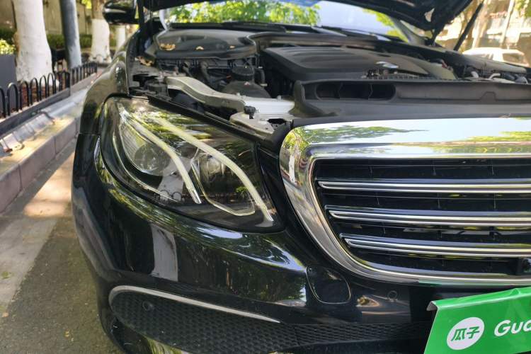 Used Mercedes-Benz E-Class 2019 Facelifted E 300 L Stylish Version Right Front Headlight