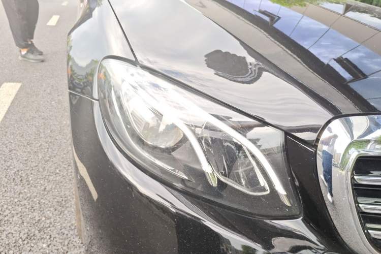 Used Mercedes-Benz E-Class 2019 E 260 L 4MATIC Right Front Headlight