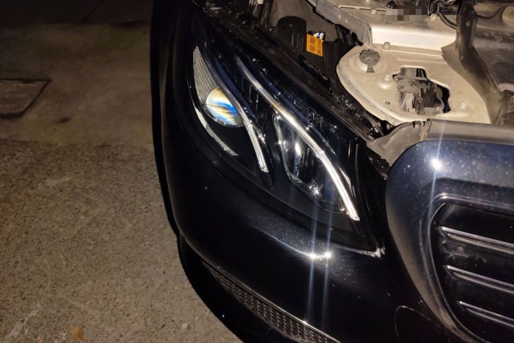 Used Mercedes-Benz E-Class 2019 Restyled E 300 L Luxury Edition Right Front Headlight