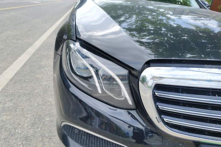 Used Mercedes-Benz E-Class 2019 Restyled E 300 L Luxury Edition Right Front Headlight