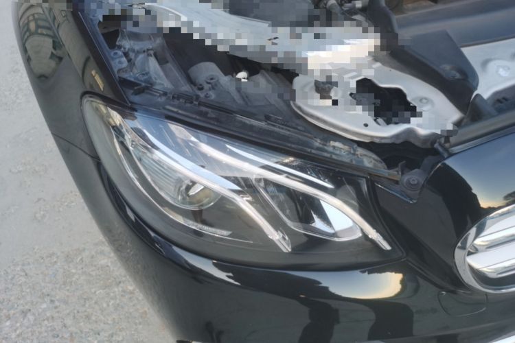 Used Mercedes-Benz E-Class 2019 Restyled E 300 L Sporty and Stylish Edition Right Front Headlight