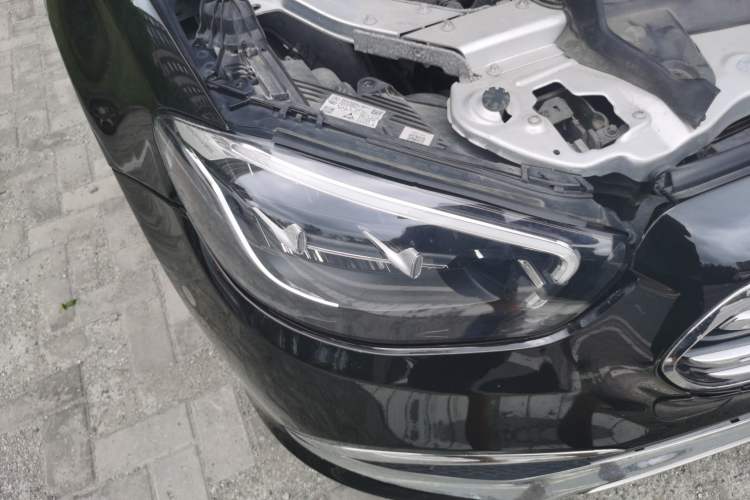 Used Mercedes-Benz E-Class 2019 E 260 L Sport Edition Right Front Headlight