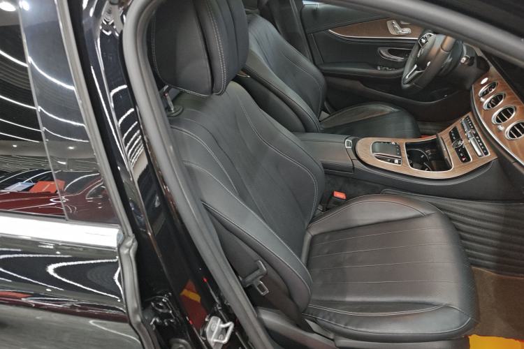 Used Mercedes-Benz E-Class 2019 Facelifted E 300 L Stylish Version Right Front Seat