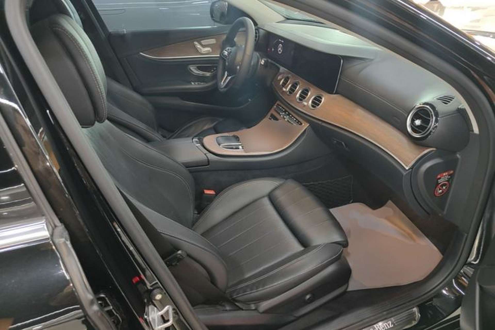 Used Mercedes-Benz E-Class 2019 E 260 L Right Front Seat