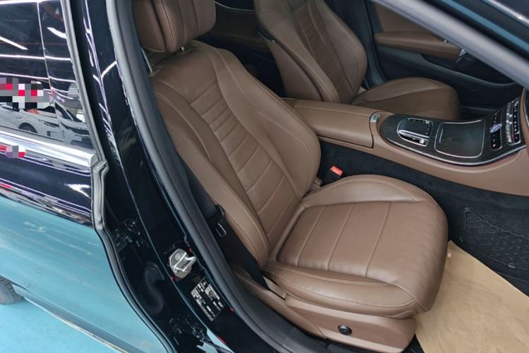 Used Mercedes-Benz E-Class 2019 Restyled E 300 L Sporty and Stylish Edition Right Front Seat
