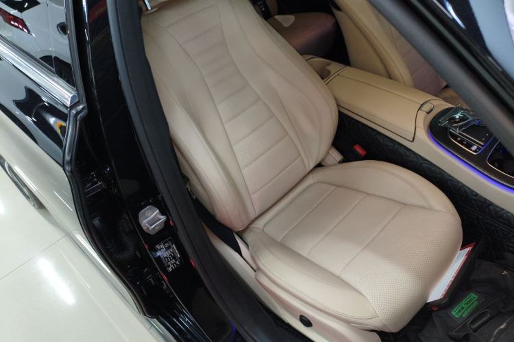 Used Mercedes-Benz E-Class 2019 E 300 L Sport Luxury Edition Right Front Seat