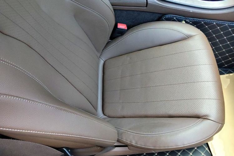 Used Mercedes-Benz E-Class 2019 Facelifted E 300 L Stylish Version Right Front Seat