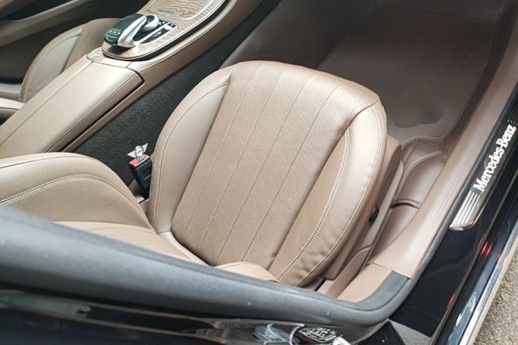 Used Mercedes-Benz E-Class 2019 E 200 L Right Front Seat