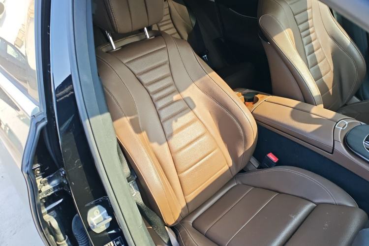 Used Mercedes-Benz E-Class 2019 E 200 L Sport Edition Right Front Seat