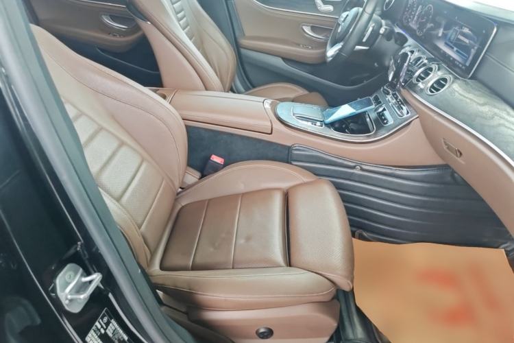 Used Mercedes-Benz E-Class 2019 E 200 L Sport Edition Right Front Seat