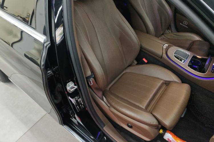 Used Mercedes-Benz E-Class 2019 E 260 L Right Front Seat