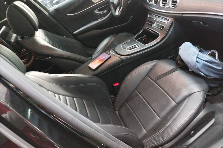 Used Mercedes-Benz E-Class 2019 Restyled E 300 L Sporty and Stylish Edition Right Front Seat