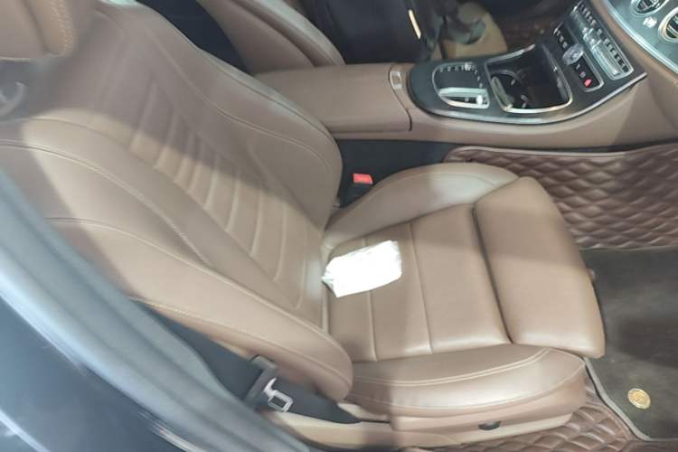Used Mercedes-Benz E-Class 2019 E 200 L Sport Edition Right Front Seat