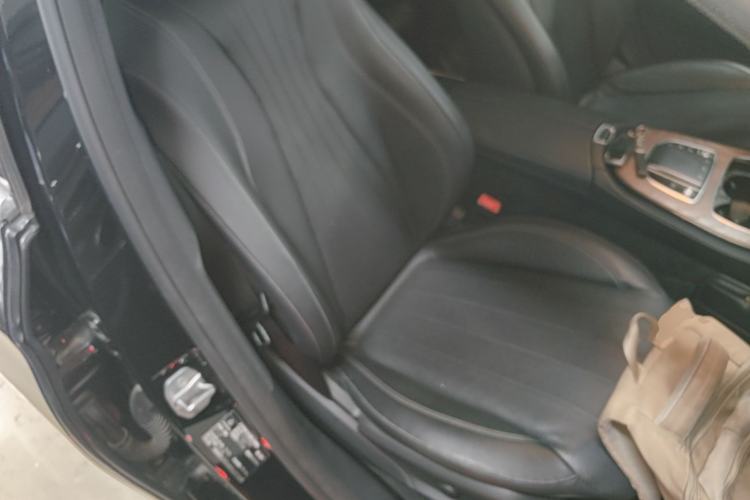 Used Mercedes-Benz E-Class 2019 E 300 L Stylish Model Right Front Seat