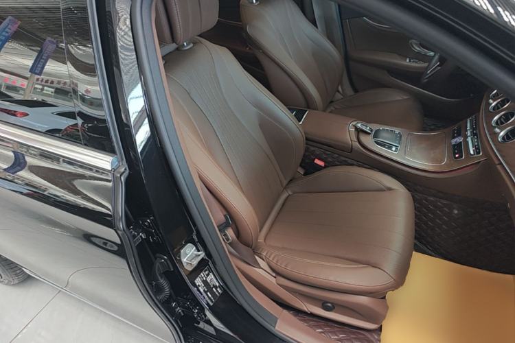 Used Mercedes-Benz E-Class 2019 E 300 L Stylish Model Right Front Seat