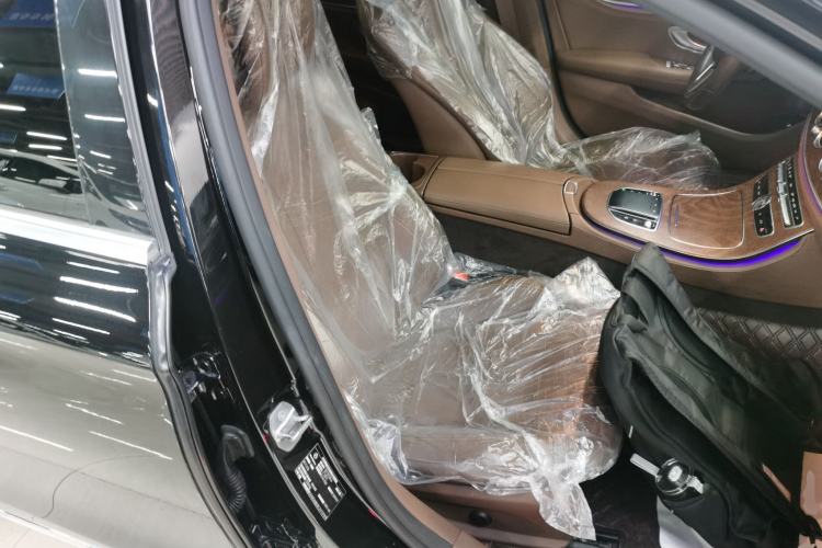 Used Mercedes-Benz E-Class 2019 E 300 L Luxury Model Right Front Seat