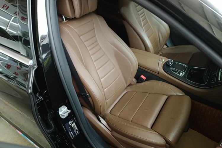 Used Mercedes-Benz E-Class 2019 E 260 L Sport 4MATIC Right Front Seat
