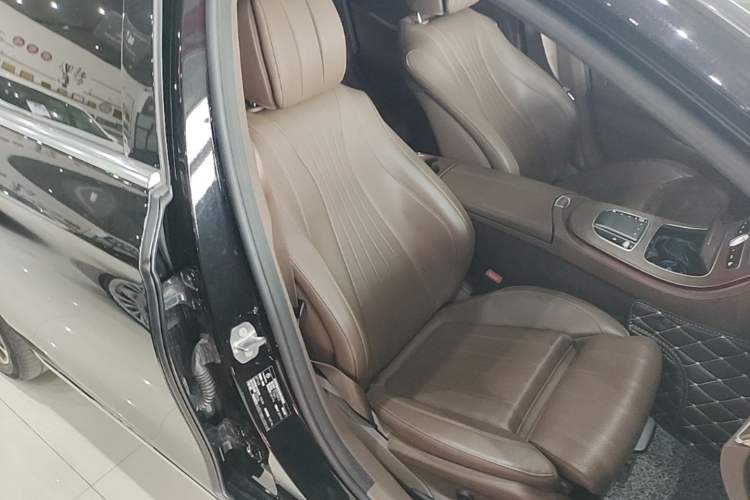 Used Mercedes-Benz E-Class 2019 E 260 L Right Front Seat