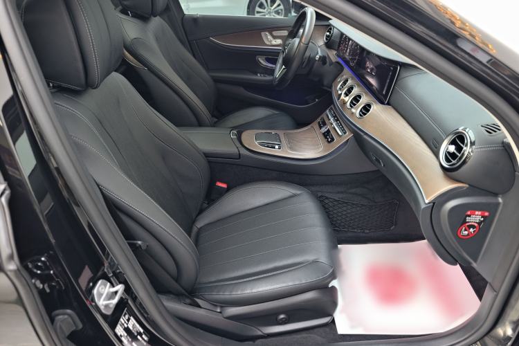 Used Mercedes-Benz E-Class 2019 Restyled E 300 L Luxury Edition Right Front Seat