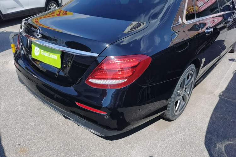 Used Mercedes-Benz E-Class 2019 Restyled E 300 L Sporty and Stylish Edition Right Rear Taillight