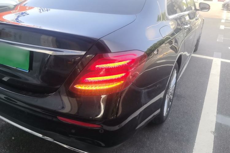 Used Mercedes-Benz E-Class 2019 E 200 L Sport Edition Right Rear Taillight