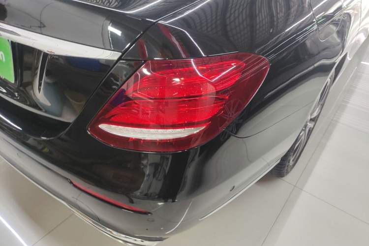 Used Mercedes-Benz E-Class 2019 E 300 L Stylish Model Right Rear Taillight