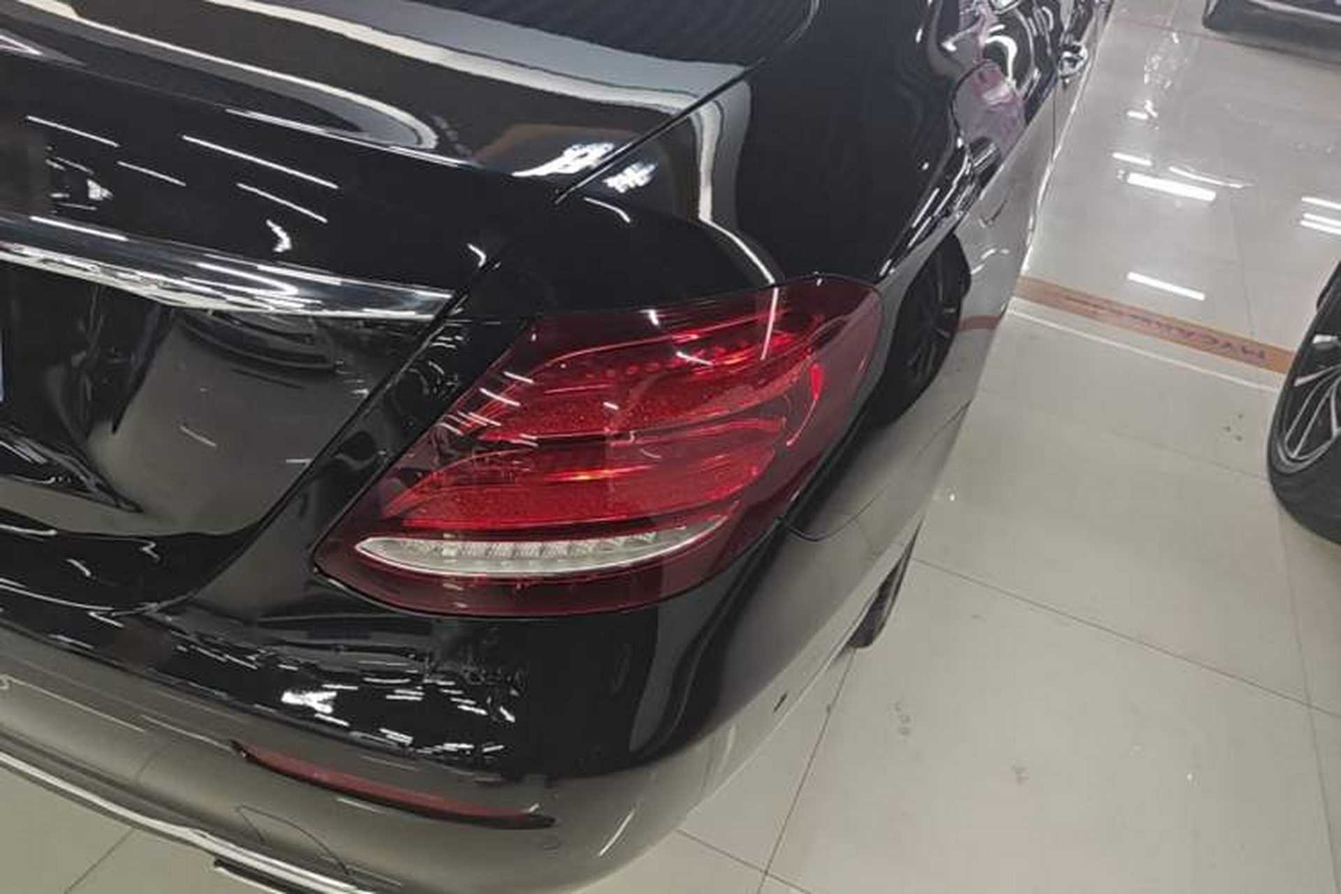 Used Mercedes-Benz E-Class 2019 E 260 L 4MATIC Right Rear Taillight
