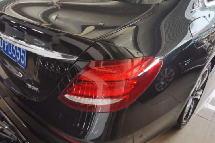 Used Mercedes-Benz E-Class 2019 E 200 L Sport Edition Right Rear Taillight