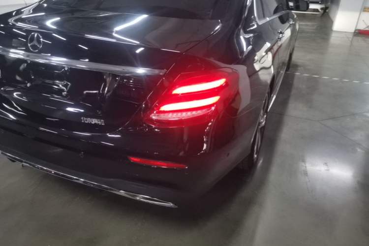 Used Mercedes-Benz E-Class 2019 E 200 L Sport Edition Right Rear Taillight