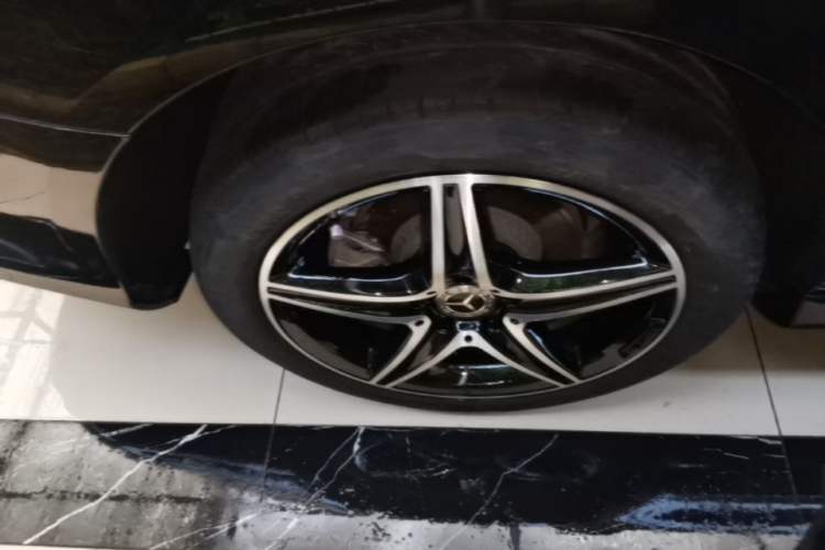 Used Mercedes-Benz E-Class 2019 E 260 Sport Edition Right Rear Wheel Hub