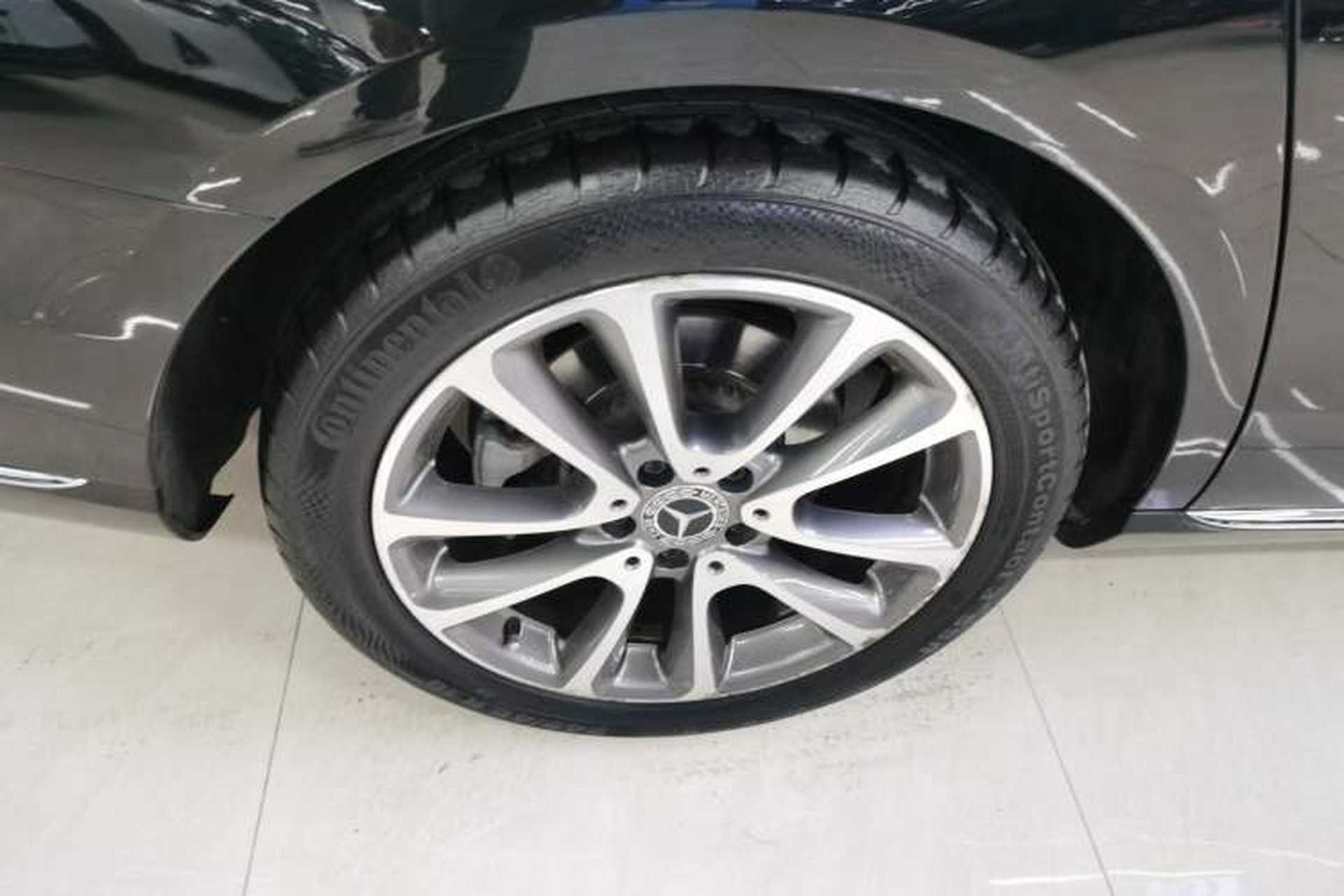 Used Mercedes-Benz E-Class 2019 E 300 L Luxury Model Right Rear Wheel Hub