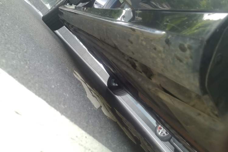 Used Mercedes-Benz E-Class 2019 E 200 L Sport Edition Right Side Sill