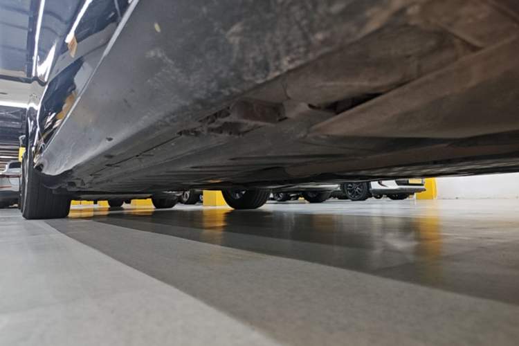 Used Mercedes-Benz E-Class 2019 E 260 L Right Side Sill