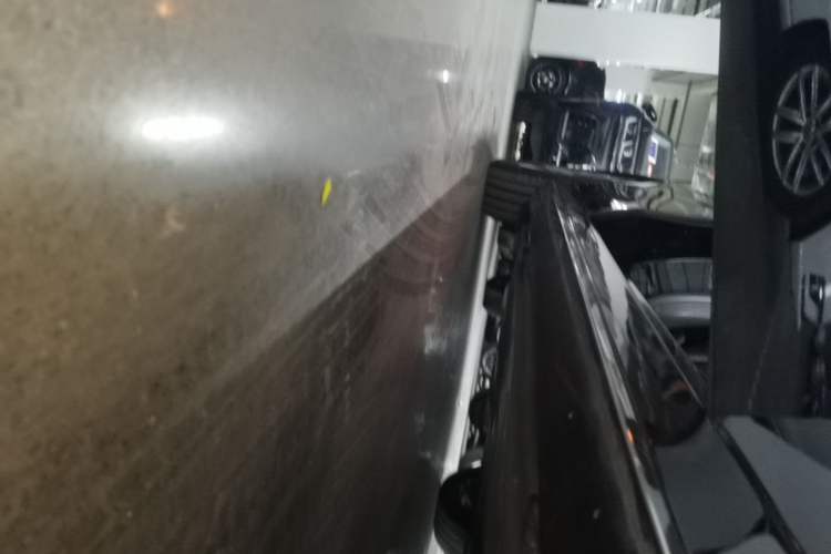 Used Mercedes-Benz E-Class 2019 E 200 L Sport Edition Right Side Sill