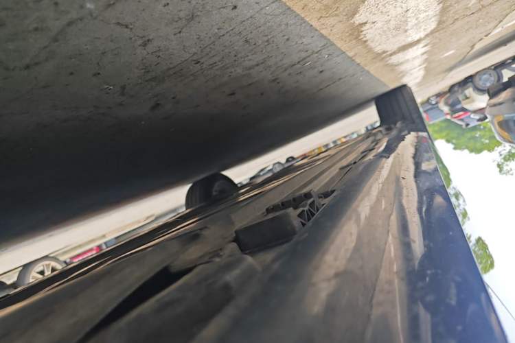 Used Mercedes-Benz E-Class 2019 E 200 L Right Side Sill