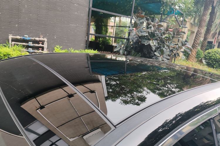 Used Mercedes-Benz E-Class 2019 E 300 L Sporty and Stylish Model Roof