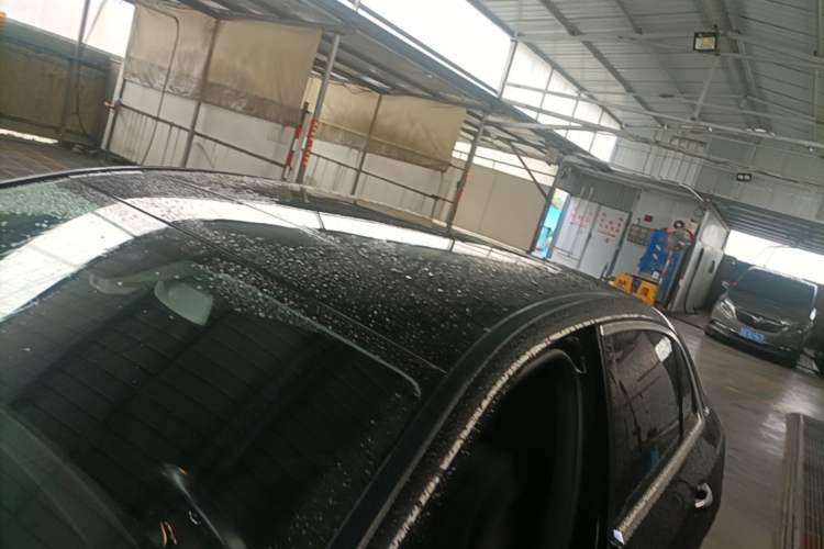 Used Mercedes-Benz E-Class 2019 Facelifted E 300 L Stylish Version Roof