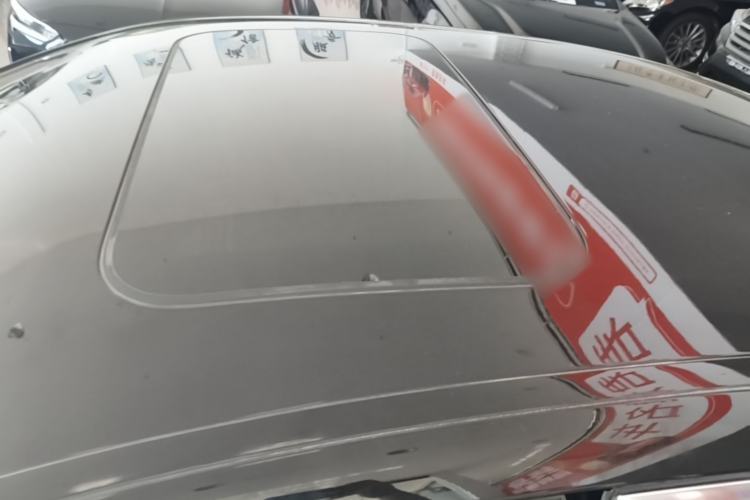 Used Mercedes-Benz E-Class 2019 E 260 L Roof
