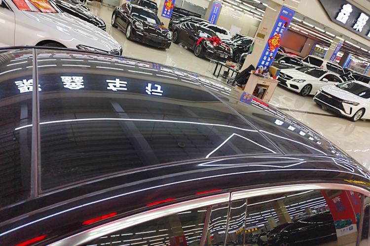 Used Mercedes-Benz E-Class 2019 Facelifted E 300 L Stylish Version Roof