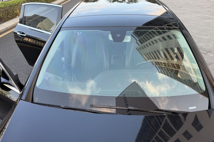 Used Mercedes-Benz E-Class 2019 E 300 L Stylish Model Roof