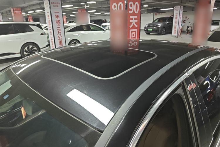 Used Mercedes-Benz E-Class 2019 E 260 L Roof