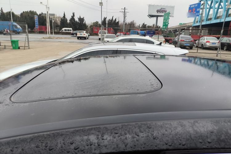 Used Mercedes-Benz E-Class 2019 E 200 L 4MATIC Roof