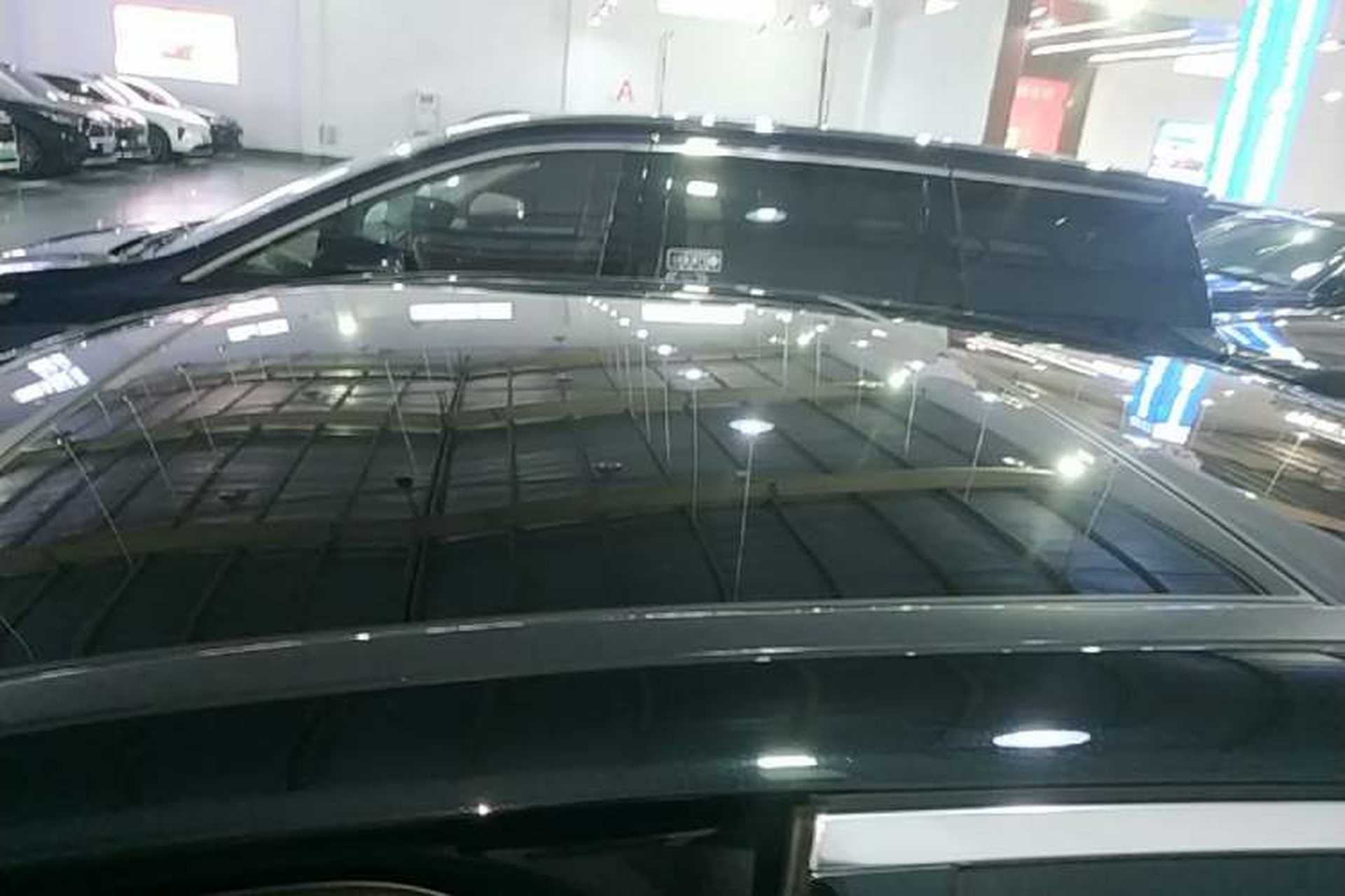 Used Mercedes-Benz E-Class 2019 E 300 L Sporty and Stylish Model Roof