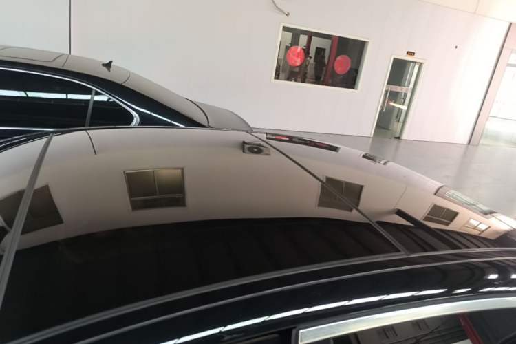 Used Mercedes-Benz E-Class 2019 Facelifted E 300 L Stylish Version Roof