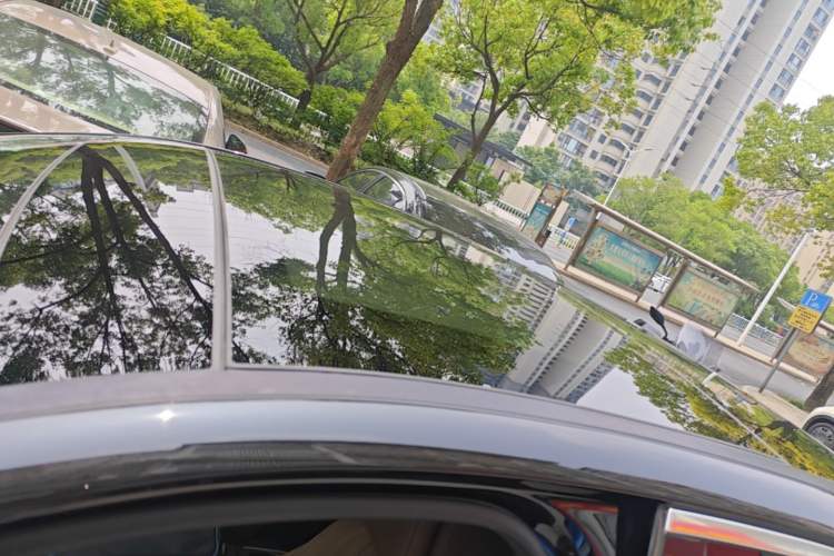 Used Mercedes-Benz E-Class 2019 E 200 L Roof