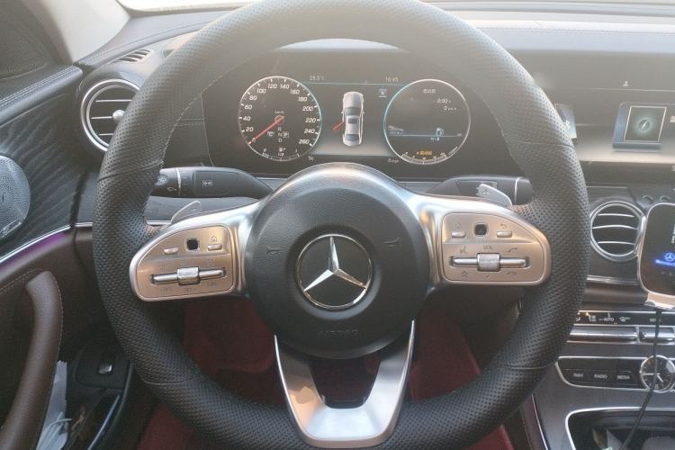 Used Mercedes-Benz E-Class 2019 Restyled E 300 L Sport Luxury Edition Steering Wheel