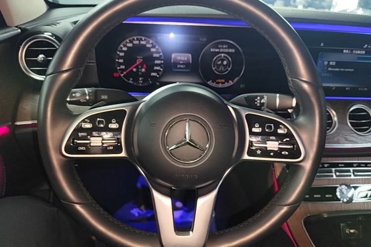 Used Mercedes-Benz E-Class 2019 E 200 L Steering Wheel